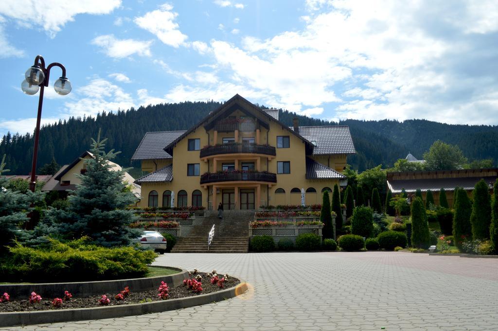 Hotel Dor De Munte Sadova  Zewnętrze zdjęcie